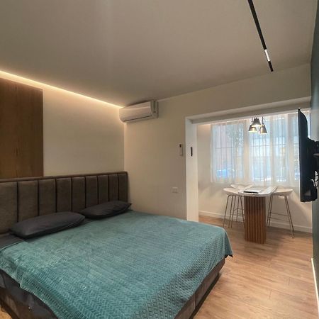 Downtown Studio Apartments Tirana Exterior foto