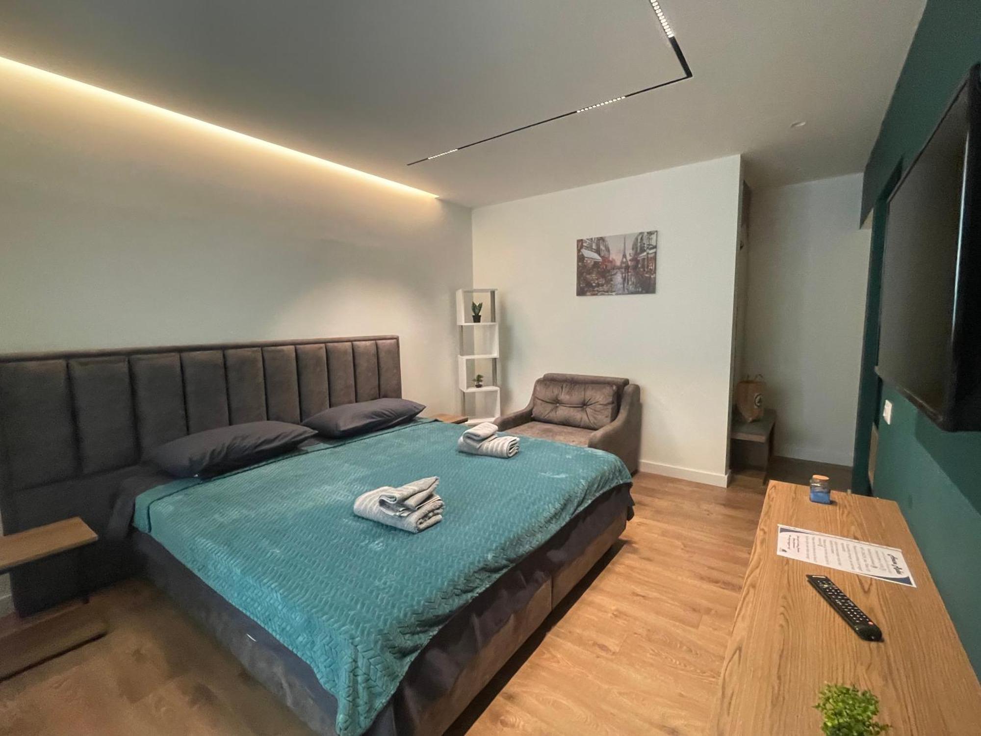 Downtown Studio Apartments Tirana Exterior foto